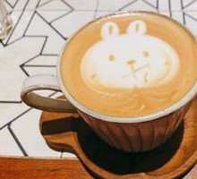 Rabbit Caramel Latte
