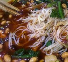 Sour Cabbage Spicy Noodles