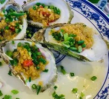 Garlic Steamed Oysters