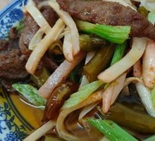Sichuan-style Pickled Pepper Pork Liver