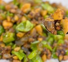 Century Egg and Pork Stir-fry