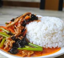 Fish-Flavored Shredded Pork Rice Bowl