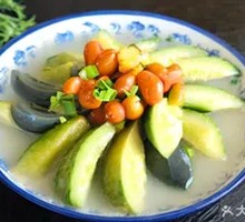 Cucumber and Century Egg Soup