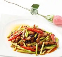 Garlic Shoots and Pork Rice Bowl