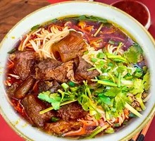 Beef tendon noodles
