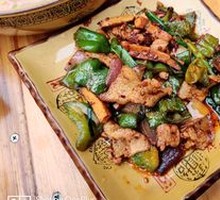 Green Pepper Spicy Pork