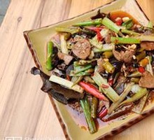 Sichuan-style Pickled Pepper Pork Liver