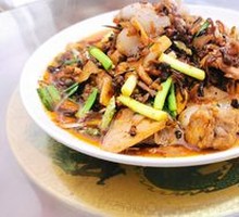 Stir-fried Pork with Green Onions