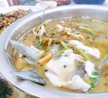 Home-style Sour Cabbage Fish