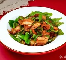 Xiangxi Stir-Fried Pork