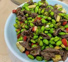 Stir-fried Beef with Edamame