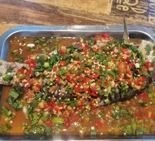 Chopped Pepper Tossed Crucian Carp