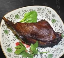 Smoked Braised Duck Leg