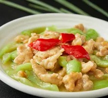 Loofah with Pork Strips