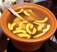 Spinach and Red Bean Soup