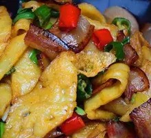 Sweet Potato Noodles with Preserved Pork Rice Bowl