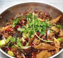 Spicy Pot-Braised Catfish