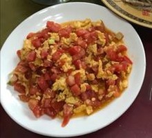 Tomato and Egg Stir-Fry