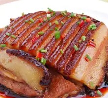 Preserved Vegetable Braised Pork Rice Bowl