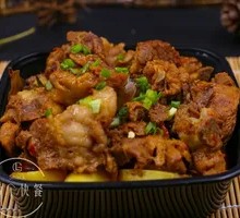 Braised Pork with Potatoes