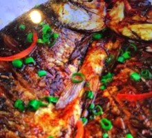 Dry-roasted Spicy and Fragrant Crucian Carp