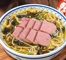 Sour Cabbage with Luncheon Meat