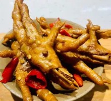 Tender Braised Chicken Feet
