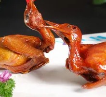 Crispy Glass-Braised Pigeon