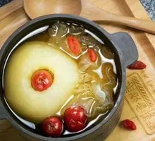 Braised Pear with Rock Sugar