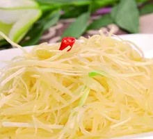 Stir-Fried Potato Strips