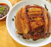 Braised pork with glutinous rice