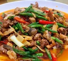 Ginger Stir-fried Local Chicken