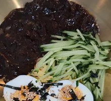 Skillful Fried Sauce Noodles