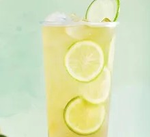 Fresh Fruit Lemonade