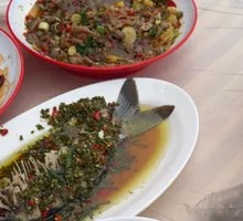 Spicy Cold-Blended Crucian Carp