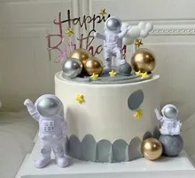 Astronaut Birthday Cake