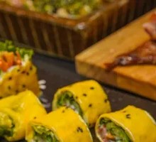 Vegetable-Smoked Duck Roll