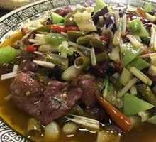 Stir-Fried Beef Slices with Celery
