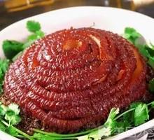 Braised pork with glutinous rice