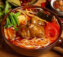 Spicy Pork Trotter Noodles