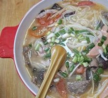 Spicy Pepper Four Fresh Rice Noodles