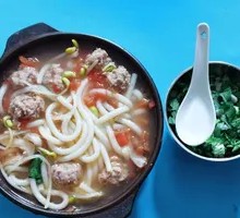 Tomato Meatball with Water Noodles