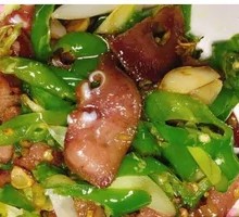 Green Pepper Stuffed with Pork