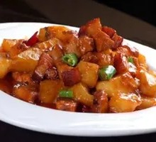 Braised Pork with Potatoes Rice Bowl