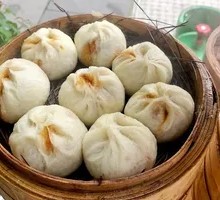 Saucy Pork Steamed Buns