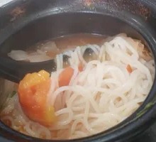 Sour Cabbage Meatball Rice Noodles