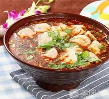 Sichuan-style Dumplings with Medium Spiciness