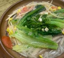 Hot Pot Rice Noodles