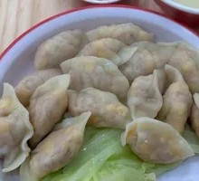 Fresh Shrimp and Crab Roe Dumplings