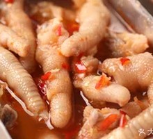 Spicy and Sour Chicken Feet